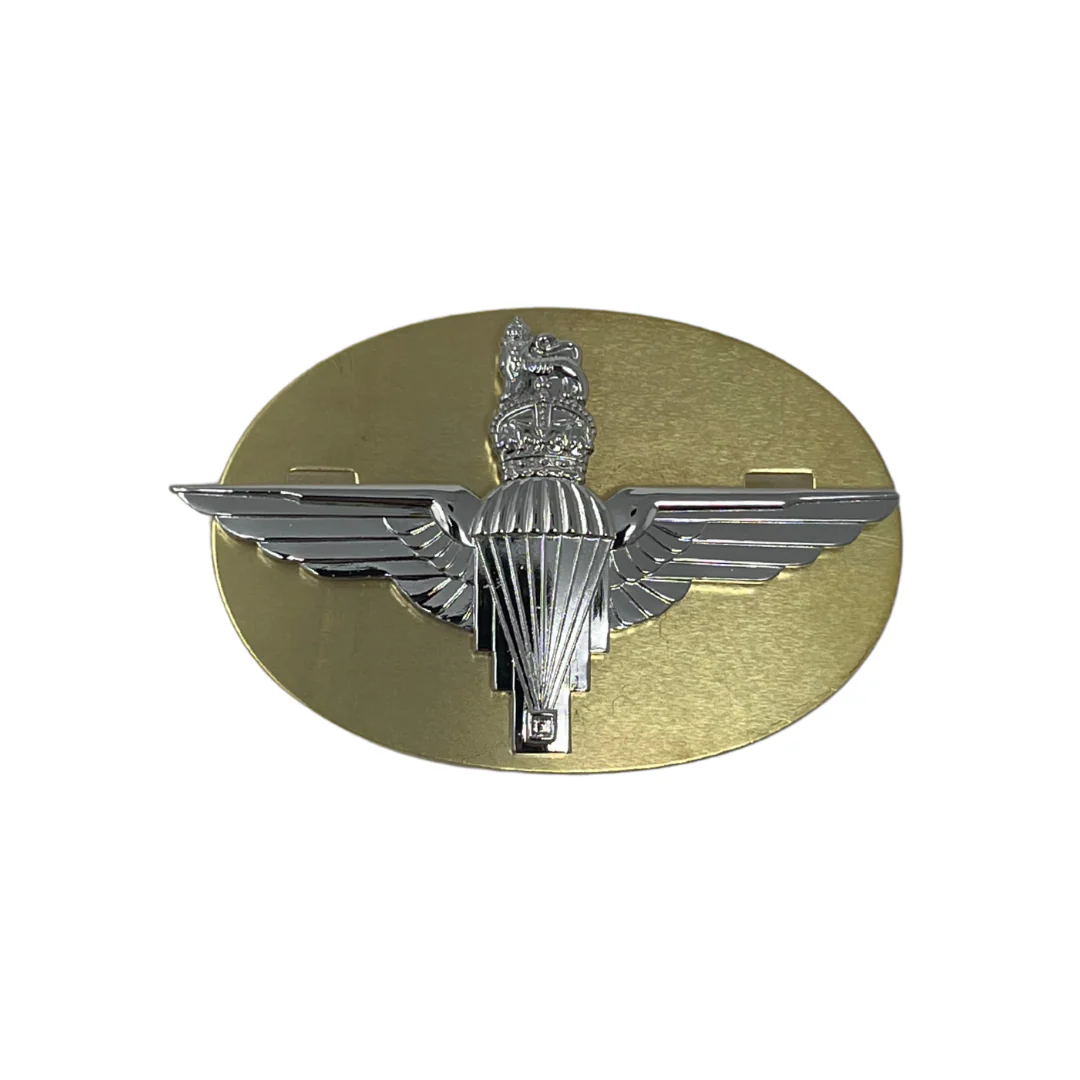 Silver Parachute Regiment Cap Badge, King's Crown (Tudor Crown) version.