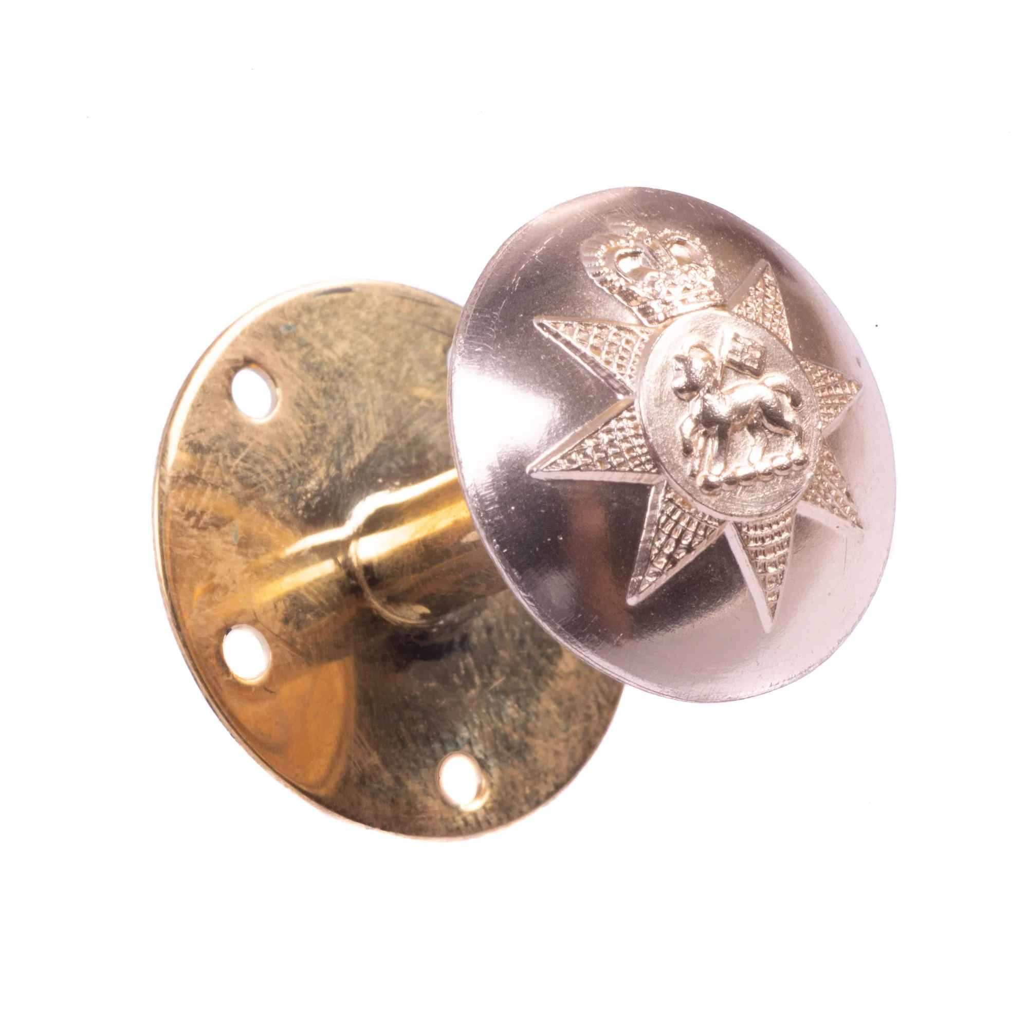 PWRR - Tunic Button (Queen's Regiment Pattern) - Gold AAL - 30L - Screw Button - Pairs - Image 2